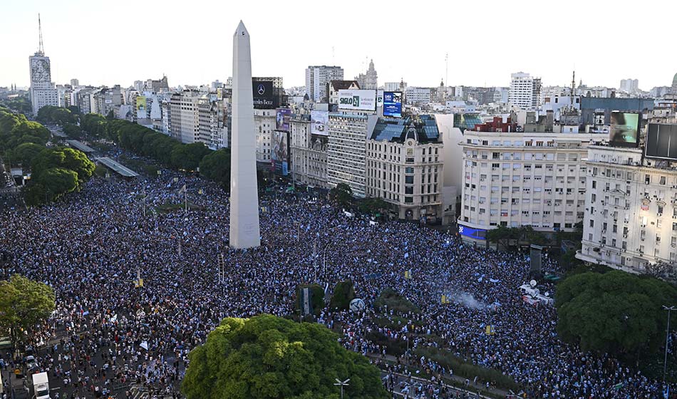 Policía Obelisco