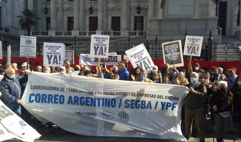 1 Ex trabajadores de empresas privatizadas en los 90s realizaran una movilizacion al Congreso Gremial1 Manu DUrbano