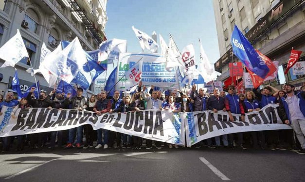 La Plata: La Bancaria declaró el estado de alerta contra el BBVA