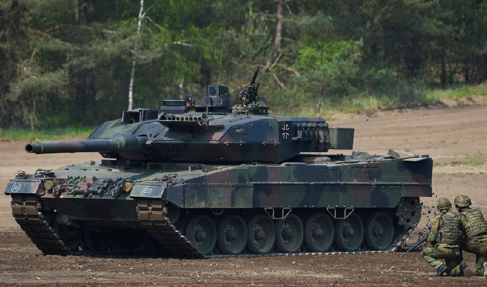 Crece la tensión entre Rusia y la OTAN por el envío de tanques