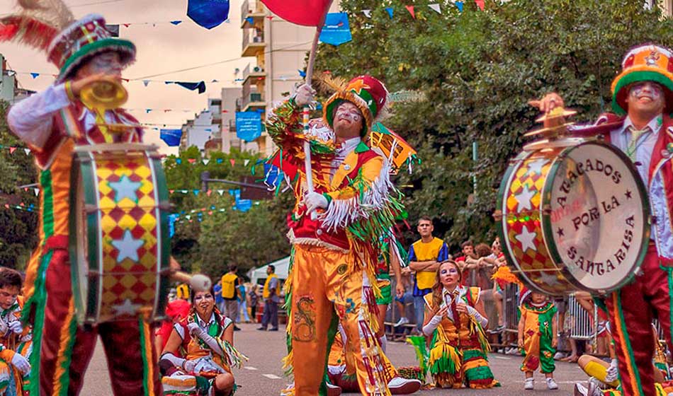 Fin de semana de Carnaval y nos preguntamos ¿cuál es el origen de los corsos? 1