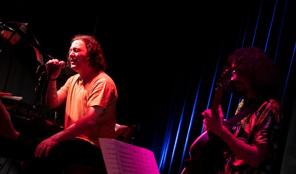 Ariel zafiro facebook