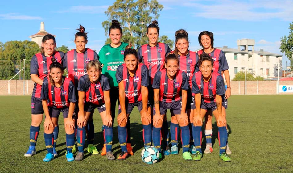 Conocé al equipo tricampeón del fútbol femenino argentino - LA NACION