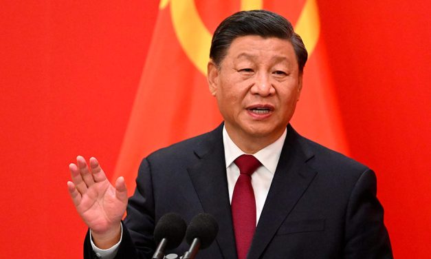 China respondió a Estados Unidos tras las acusaciones de alianza con Rusia 