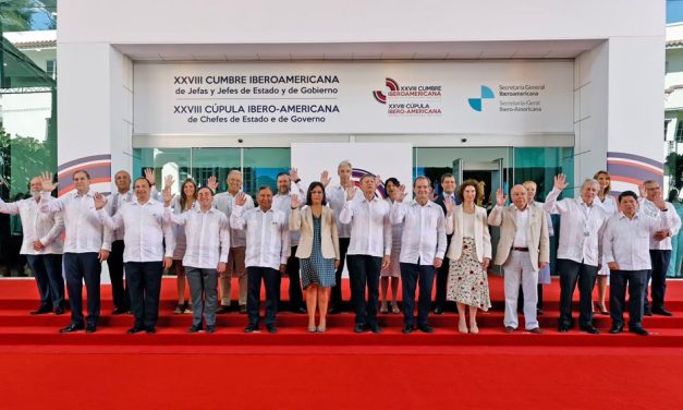 Un sistema financiero más justo y unidad en diversidad: los ejes principales de la Cumbre Iberoamericana