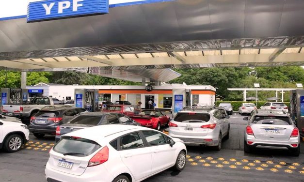 ¿Precios Justos? YPF y Shell confirmaron un aumento de 3,8% en combustibles