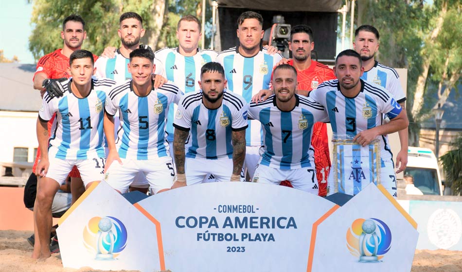 Argentina debutó con victoria por 5 a 4 ante Uruguay en la Copa América de Fútbol  Playa