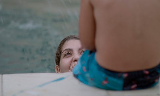Cine Gaumont estrenó “Ella va de largo”, una forma de hablar sobre la identidad gitana