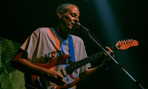 Pérez en La Plata, una noche de melancolía tropical
