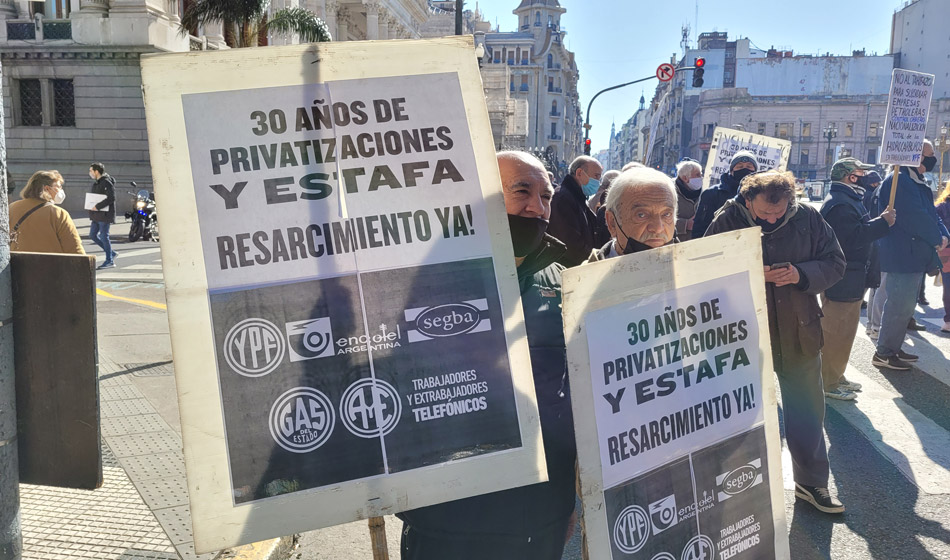 Secuelas de los 90: ex trabajadores de empresas privatizadas volverán a marchar para exigir leyes de reparación 1