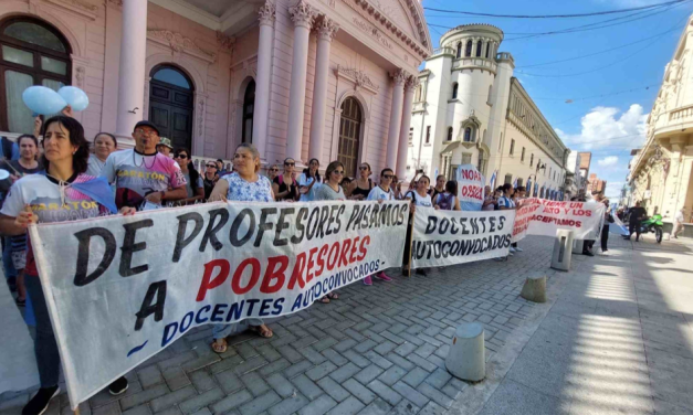 La lucha docente en Corrientes continúa con una larga lista de reclamos