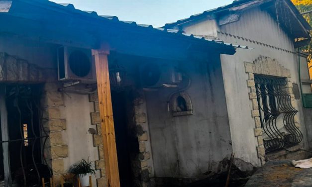 Temperley: una familia perdió todo en un feroz incendio