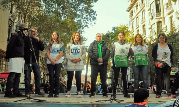 Docentes de CABA, al paro: 24 horas en defensa de la educación