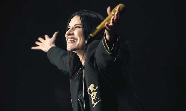 Laura Pausini anunció su gira internacional para el verano 2024