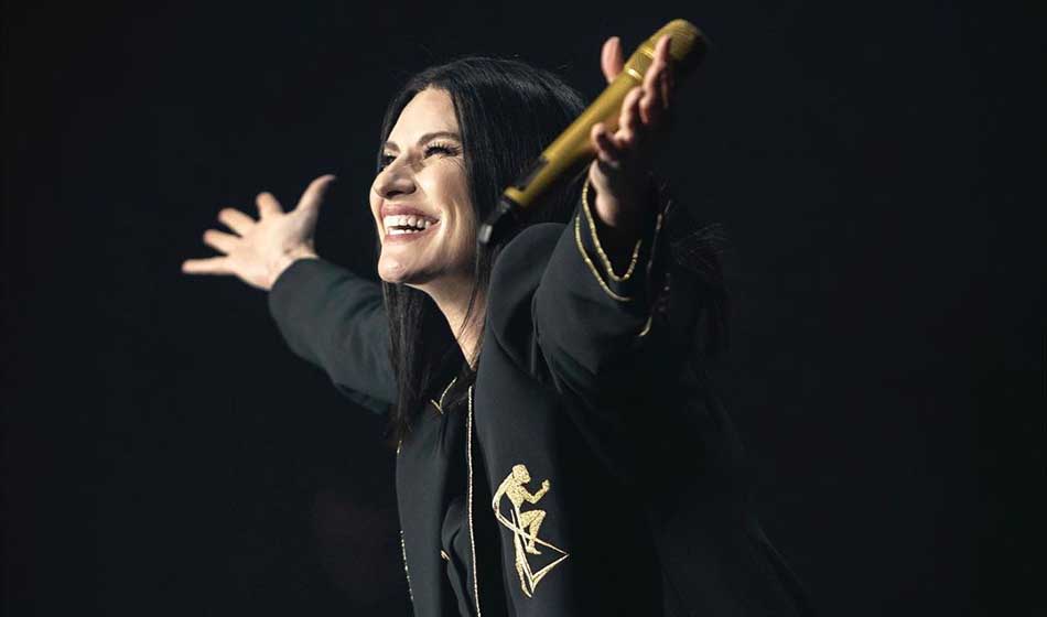 Laura Pausini anunció su gira