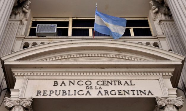 Argentina avanza con las negociaciones para rediseñar su programa con el FMI