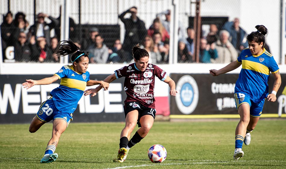 UAI Urquiza y sus éxitos en el fútbol femenino