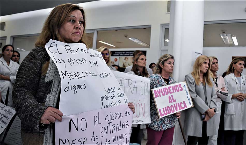 Salud bonaerense en conflicto: cómo siguen los reclamos en La Plata y El Palomar