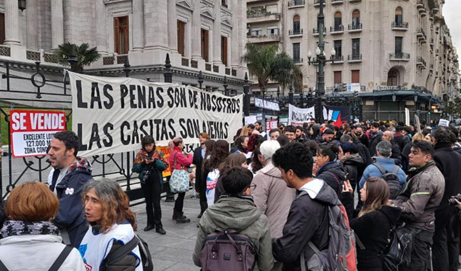 Agrupaciones de inquilines repudiaron la modificación de la Ley de Alquileres 3