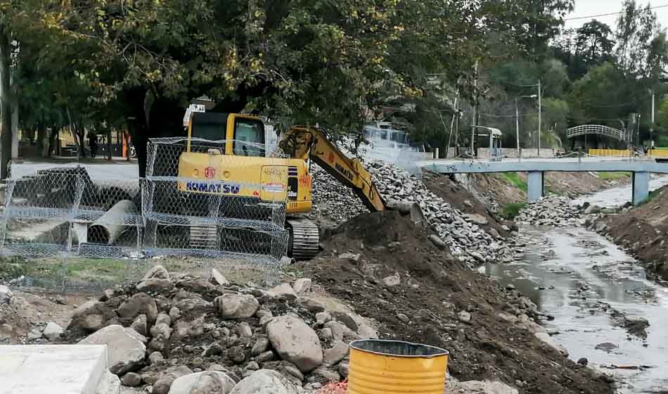 Ambientalistas denuncian el daño ambiental del Río Ceballos 1 Ambientalistas denuncian el daño ambiental del Río Ceballos 1