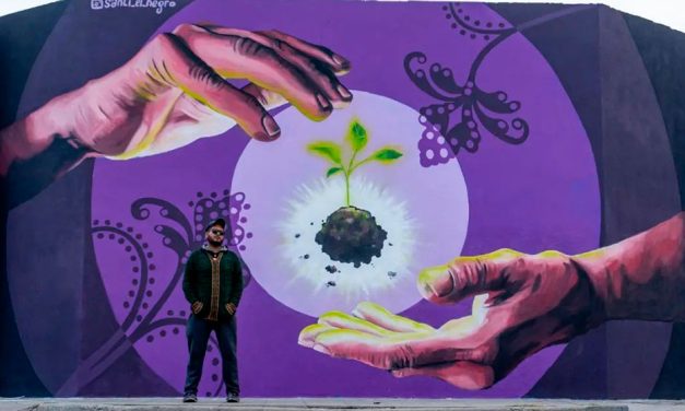 Santiago Nicolás Mansilla, el muralista que transforma los barrios del conurbano bonaerense