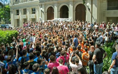 Organizaciones estudiantiles de más de 40 universidades se movilizaron en defensa de la educación pública