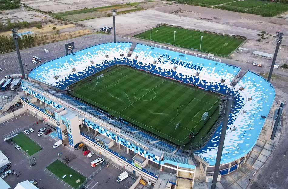 2 Se definieron las sedes para la segunda fase de la Copa de la Liga ESTADIO BICENTENARIO DE SAN JUAN CONMEBOL.com