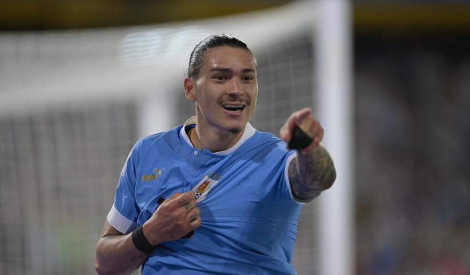 La Selección Argentina cayó ante Uruguay y cortó un importante invicto 2 2.Credito Diario El Pais