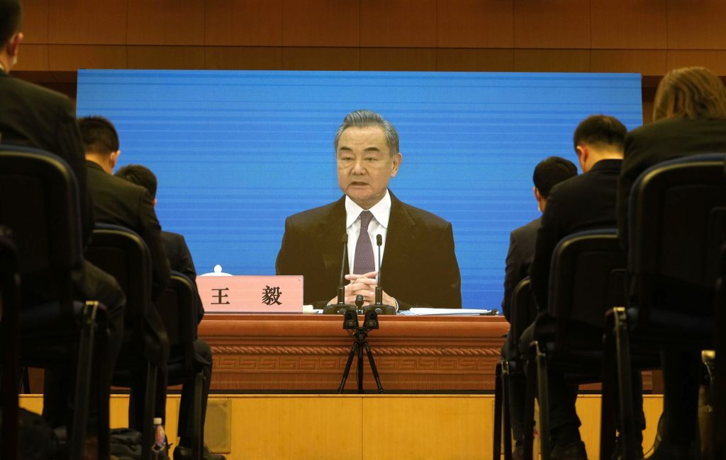 1 Foto. ministro de Exteriores chino Wang Yi. Credito ElPais Romina Natalia