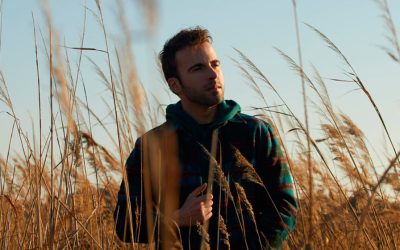 “No quiero que te vayas”, la fusión poética y musical de Zelmo Fiesna