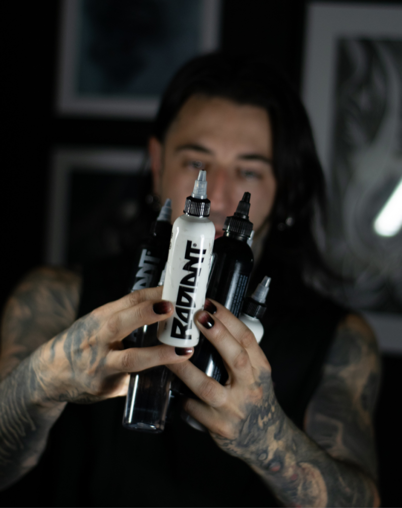 Bruno Moretti, el gran tatuador neuquino que conquistó a famosos 2 2 Credito prensa Bruno Moretti