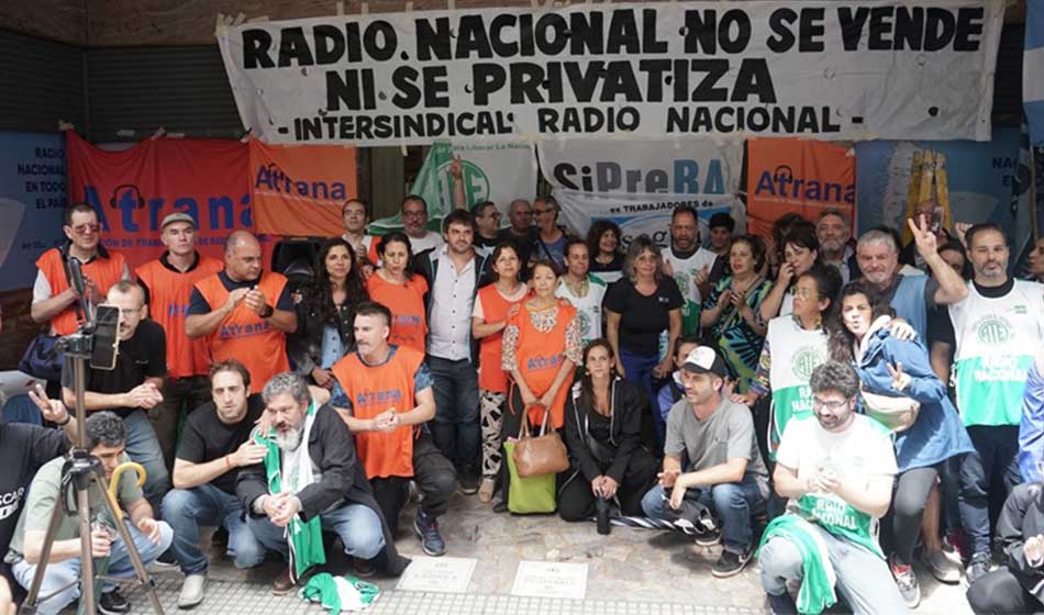 Trabajadores de Prensa presentaron un amparo para frenar el DNI y su propuesta de privatización de los medios públicos. Créditos: SipreBa
