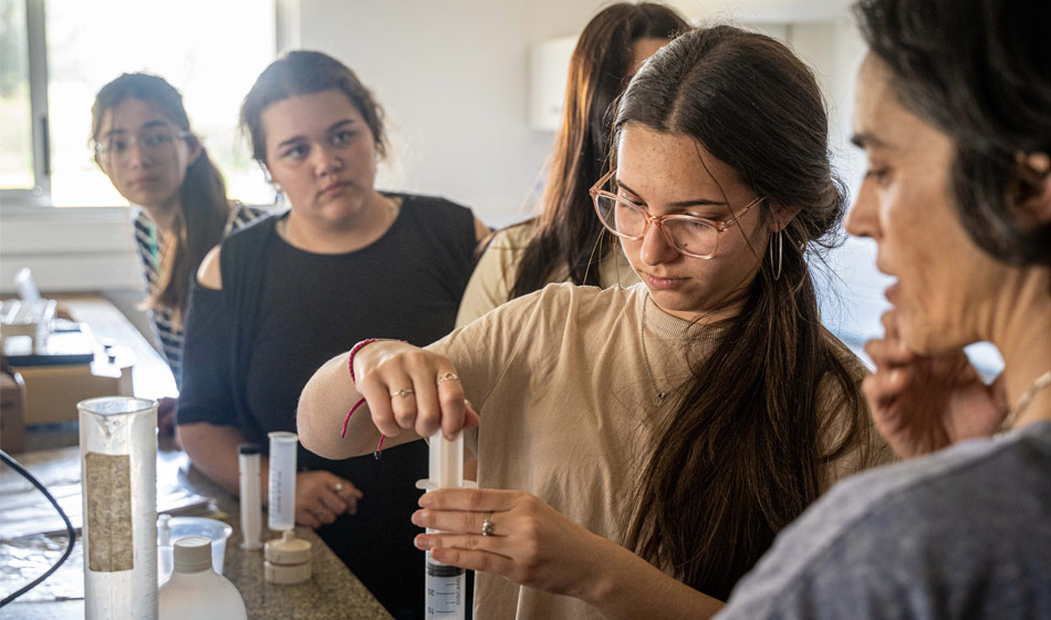 Día internacional de la Mujer y la Niña en la Ciencia