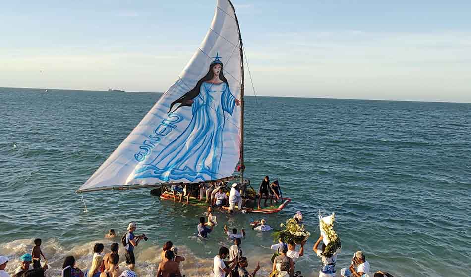 La comunidad afro rinde homenaje a Iemanjá, la guardiana de las aguas 1 Iemanjá