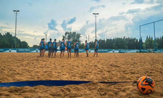 Fútbol playa: sin mundial y sin sueldos, las dificultades de sostener un deporte amateur en Argentina