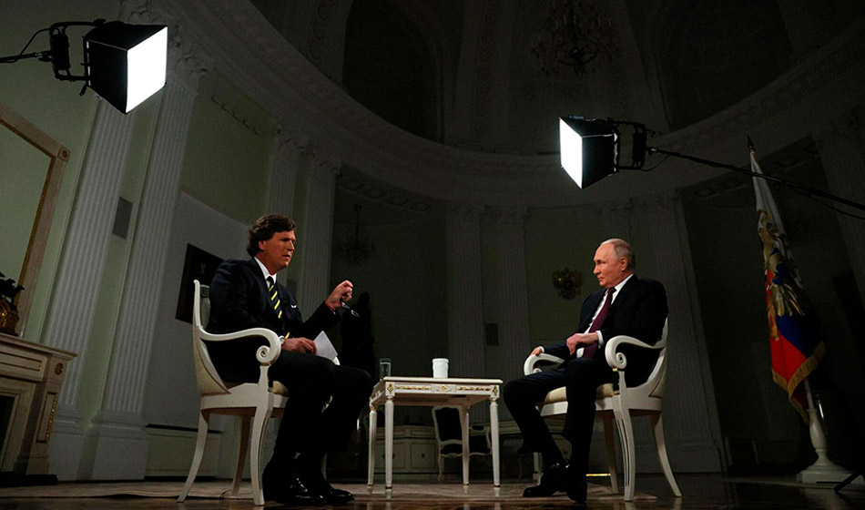 Tucker Carlson entrevistó a Putin 