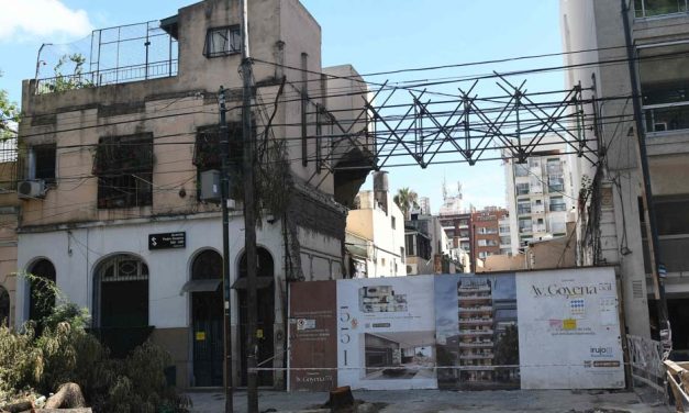 Vecines de Caballito exigen recuperar sus pertenencias tras el derrumbe
