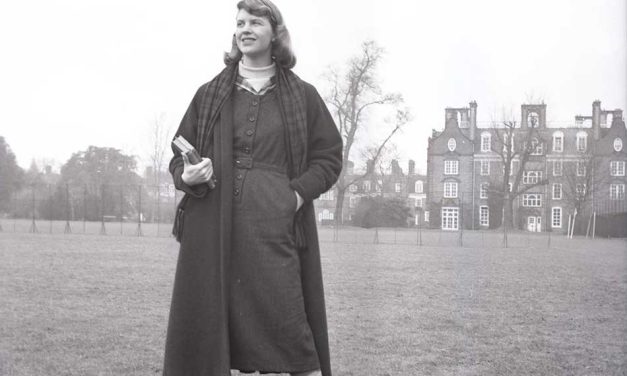 Sylvia Plath, 60 años de la resurrección de Lady Lázaro
