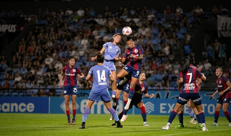 fútbol femenino