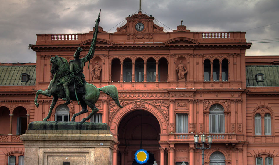 Opositores al gobierno de Milei convocan a un Pacto por la Democracia