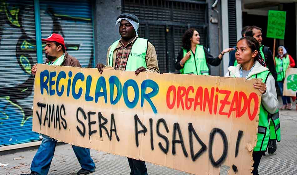 En defensa de sus derechos: cartoneres celebraron el primer Congreso Internacional de Recicladores