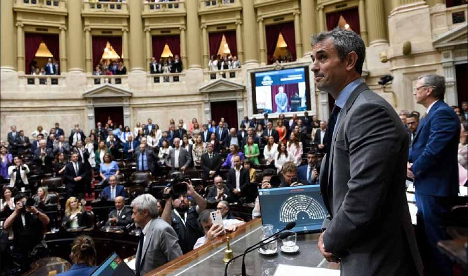 Martin Menem en la sesion en diputados Credito HDCN