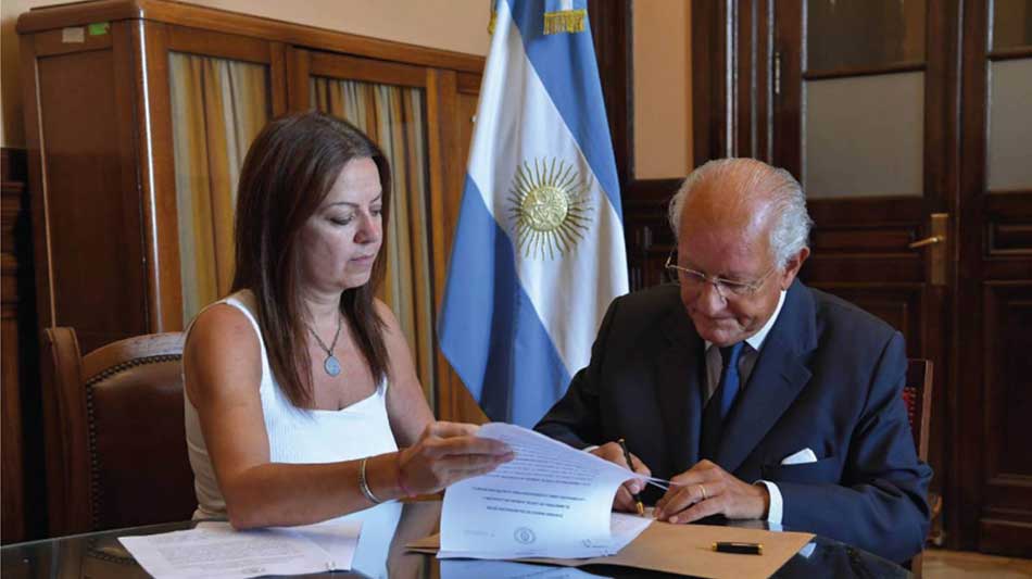 petovello albino fundacion conin alimentos 01
