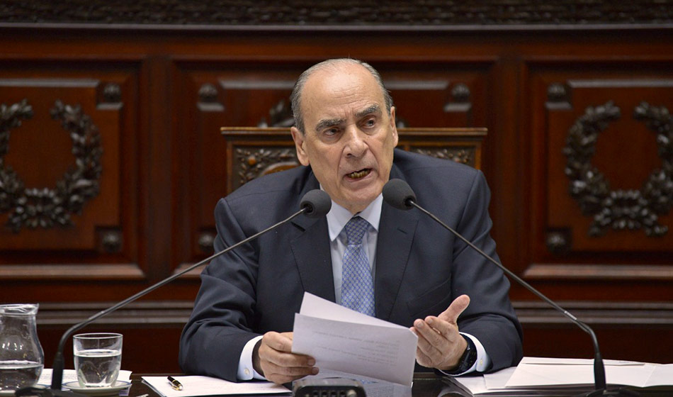 2 Congreso sin extraordinarias y con el show de Kueider en el Senado elintransigente.com