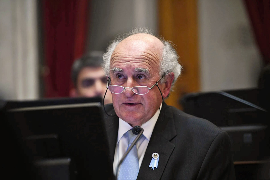 3 Congreso sin extraordinarias y con el show de Kueider en el Senado rionegro.com .ar