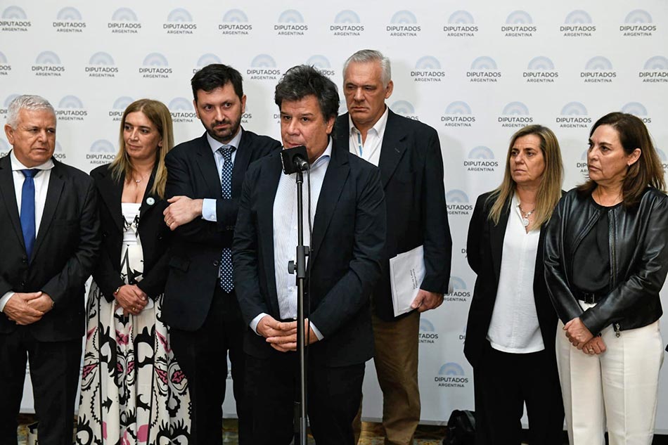 3 El Presupuesto 2025 quedo afuera de las sesiones extraordinarias parlamentario.com