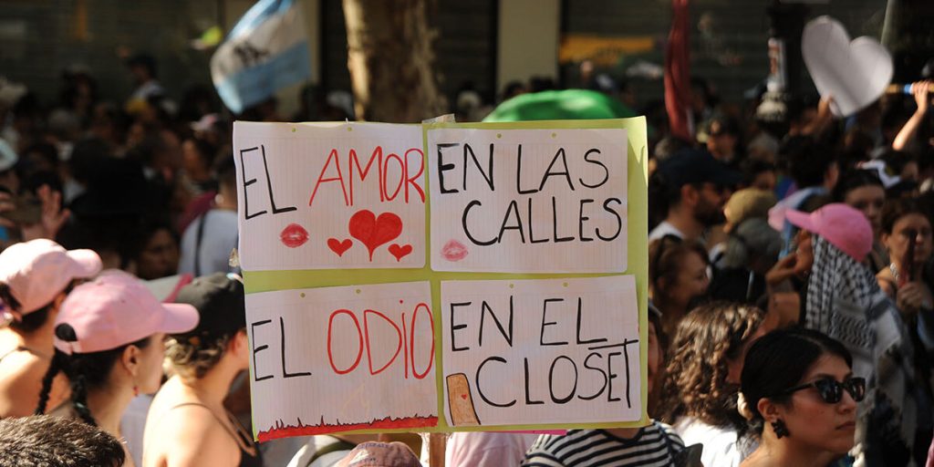 ¿Ser feminista pasó de moda? 2 Marcha del Orgullo, odio, feminitas,