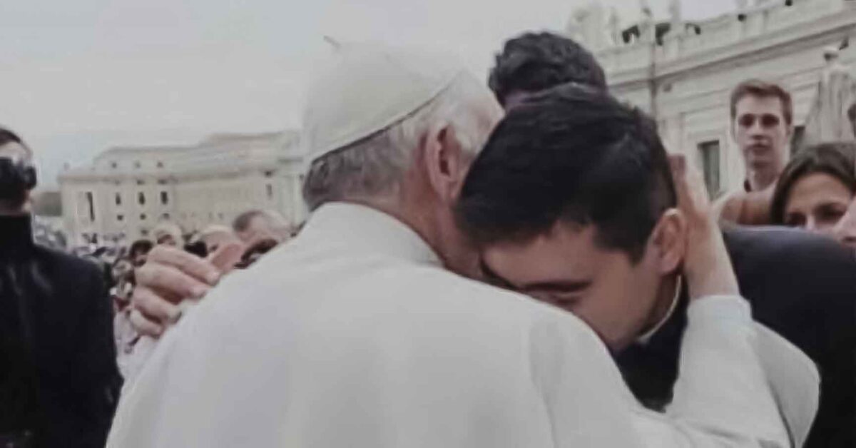 Nota al Pie conversó con el sacerdote quien a través de sus Redes Sociales inspira a millones de personas 
 
