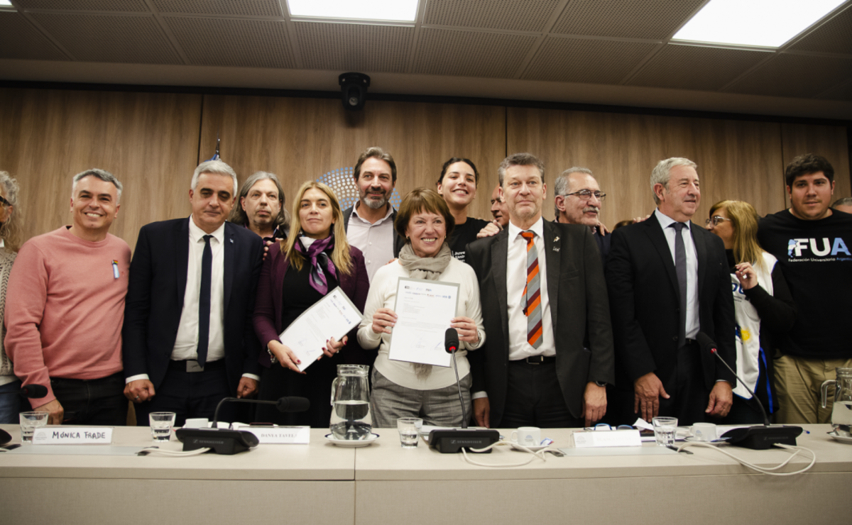Rectores y rectoras presentaron un proyecto de Ley de Financiamiento Universitario 1 proyecto