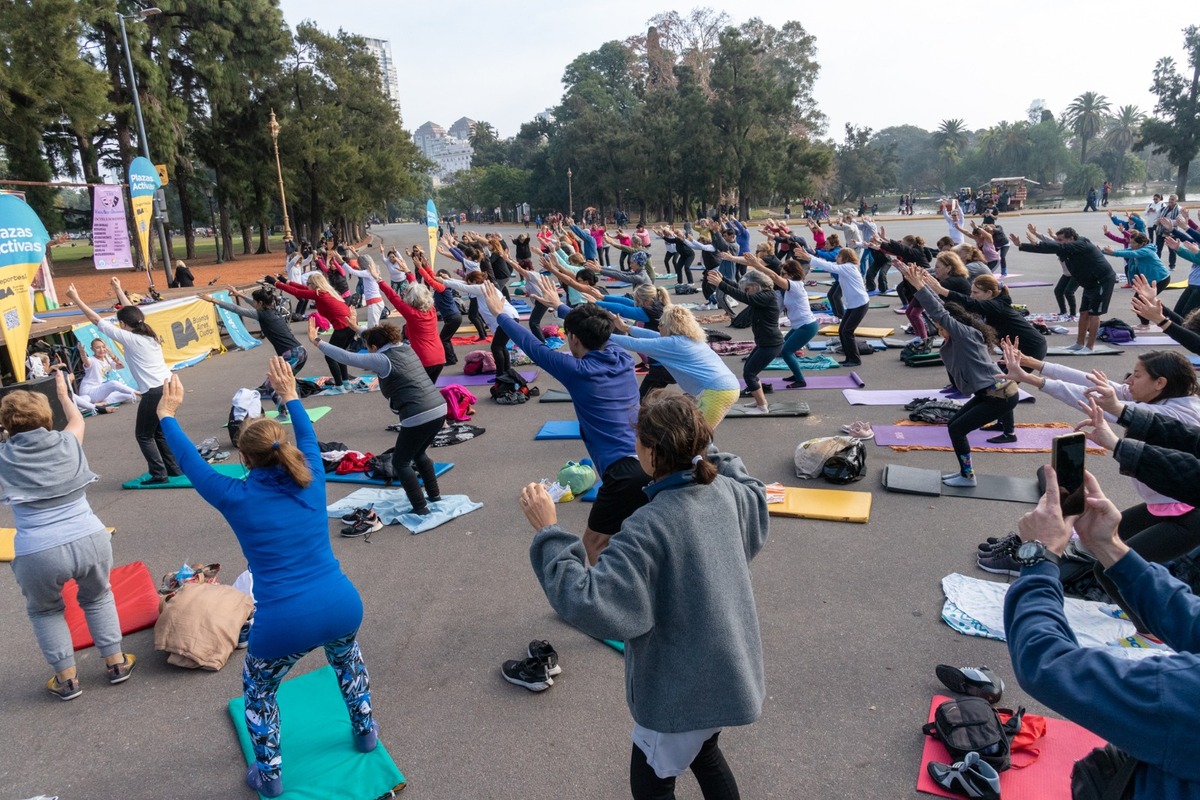 El Parque Olímpico celebra el Día Internacional del Yoga: bienestar y comunidad en Villa Soldati 1 Yoga